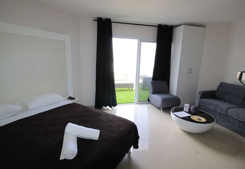 Lain-lain Rich Royal Suites