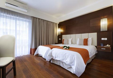 อื่นๆ Avenida de Fátima