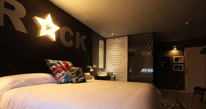 อื่นๆ Rock Star Hotel