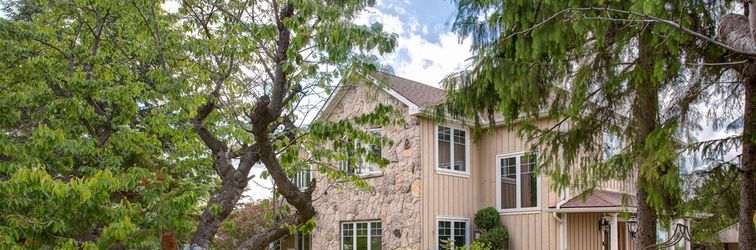 其他 House by the Side of the Road