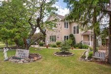 其他 House by the Side of the Road