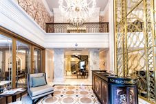 อื่นๆ Arcade Hotel