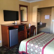 Others 4 National City Motel