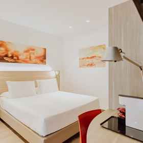 Primary image 1 Privilege Apartments, Muggiò Hotels