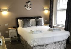 Others 3 The Queen Phillippa