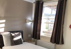 Others 4 The Queen Phillippa