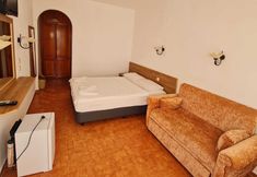 其他 4 Nagi Beach Hotel