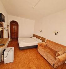 其他 4 Nagi Beach Hotel