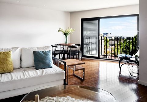 Others Veriu Randwick