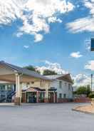 Primary image Days Inn by Wyndham Charles Town/Harpers Ferry