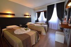 อื่นๆ Hisar Holiday Club