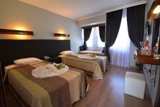 Lainnya Hisar Holiday Club