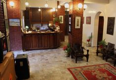 その他 6 Hotel Vajra