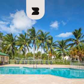 Room1The Trinidad by Brightwild Pool View Parking,Key West公寓