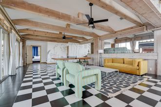 อื่นๆ 4 Kamp by Brightwild Rooftop Penthouse On Duval