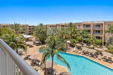 其他 Resort View 1BR Suite