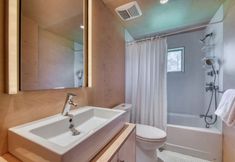 其他 2 Spacious 5-br 4-bath Pool in East Hamptons