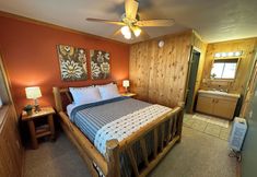 Others 5 Mount Peale Country Inn and Cabins