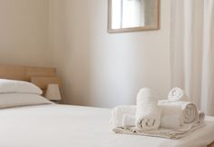 Others 5 Cozy Apartment Next to Alimos Beach