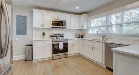 其他 2 Pet-friendly Decatur Home ~ 8 Mi to Downtown Atl!