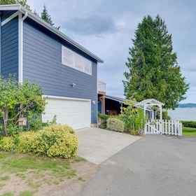 Interior1Bremerton Studio w/ Bay View: Beach Access!,基察普县飯店