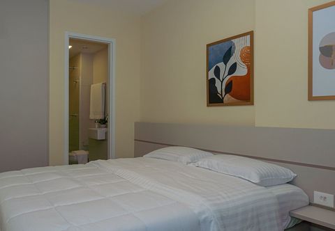 その他 Flats no Parque Shopping por Yolo