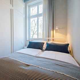 Room 1 Lighthouse by Grand Aparrtments, Sklep Charytatywny LukLuk Hotels