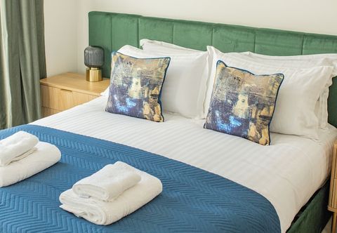 其他 Charles Hope Salisbury Centre