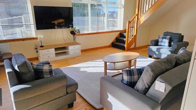 Others 4 Stobhill Heights