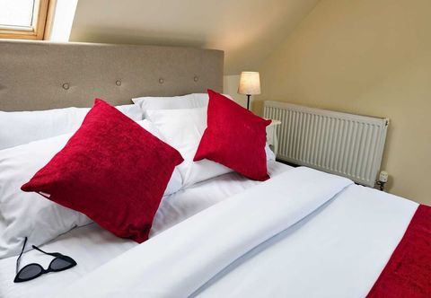 Others Stobhill Heights