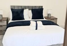 Others 6 Strood Home-sleeps 6-great for Groups & Families