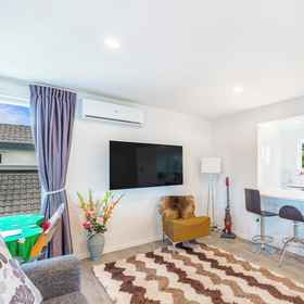 Primary image 1 Ellerslie 3BR House | Fresh Reno | Zodiak Stays, Campbells Bay Villas