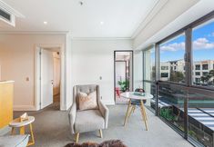 Others 7 Viaduct Harbour Views w/ Free Parking-Zodiak Stays