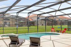 Others Large Spacious Home w Private Pool Hot Tub