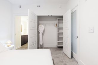 기타 4 3005 Buckhead