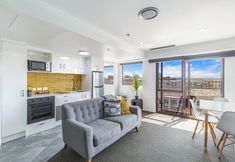 Lain-lain 4 Contemporary 1Br City Escape With Pool & Gym