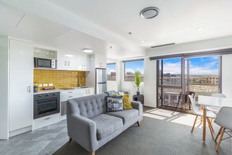 Lain-lain 4 Contemporary 1Br City Escape With Pool & Gym