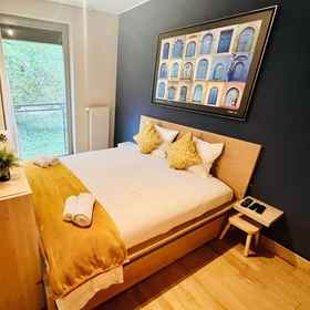 Room1Chic one bedroom with parking&terrace,卢森堡飯店