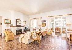 Others 7 Menorca Chalet Rustic Sunny Retreat by the Sea