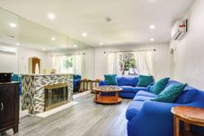 Others 4 Mi to Nyc, Shared Yard: Englewood Apartment!