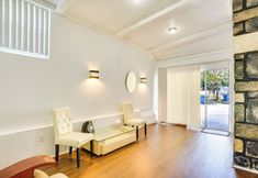 其他 3 Shared Yard, 4 Mi to Nyc: Englewood Apartment!