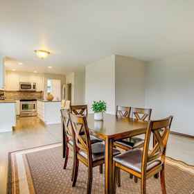 Interior 1 华盛顿度假屋,带庭院 - 靠近西雅图!, 华盛顿州 酒店