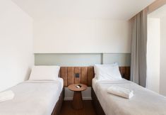 Others 7 EDF. LUCIANE PEREIRA