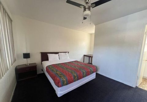 Lain-lain Flamingo Motel