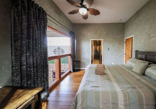 其他 4 Bamboo Loft 6BR