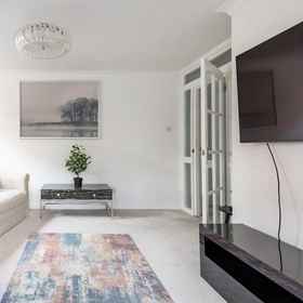 Primary image 1 주차장과 발코니가 있는 넓은 1 베드 아파트먼트!, 프린세스 로열 대학교 병원 호텔