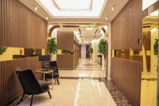 기타 Al-Fakhama Plaza