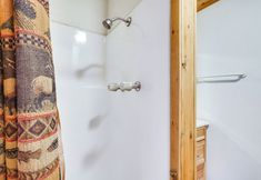 Others 7 Sevierville Home w/ Hot Tub: 3 Mi to Natl Park