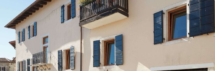 其他 Traditional Apartment in Poffabro With Fireplace