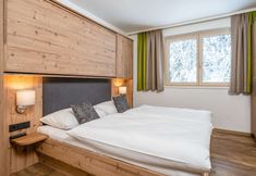 Others 7 Luxury Chalet in Saalbach-hinterglemm With Sauna